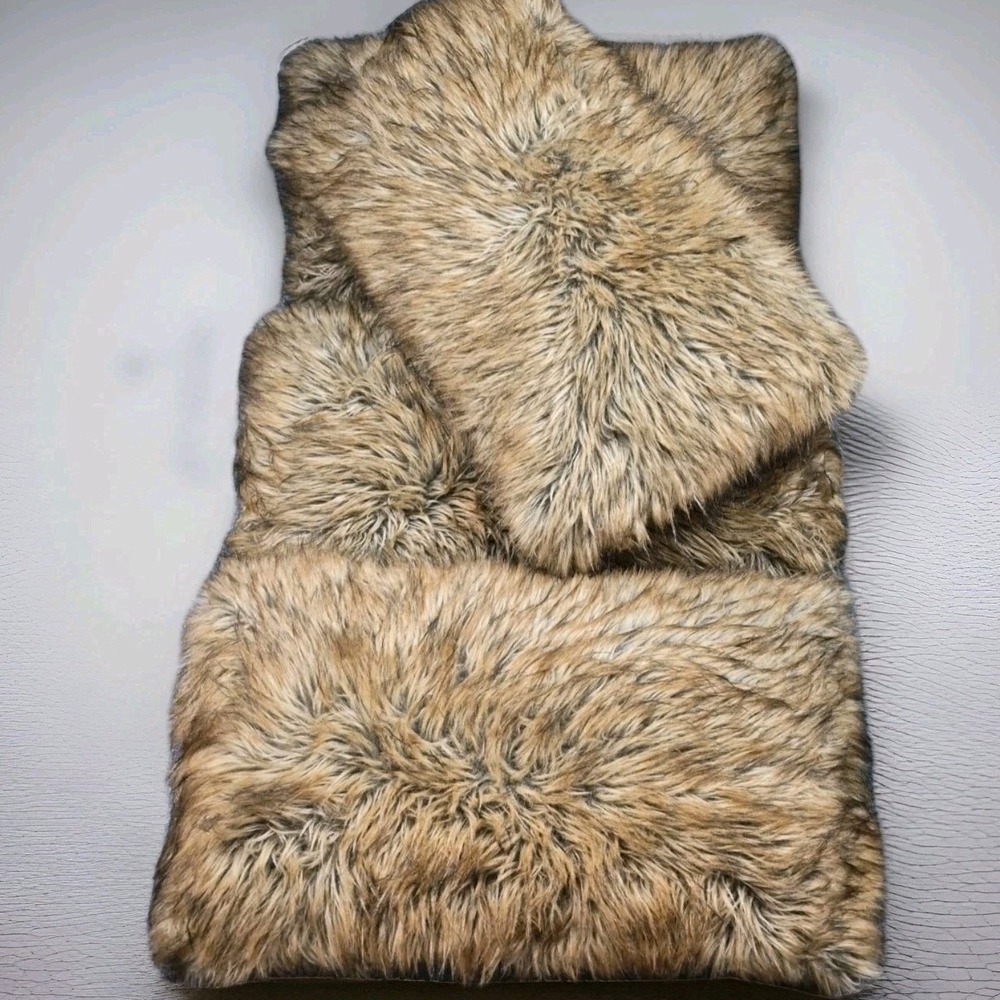 Set Of 4 Ashley Faux Fur Zippered Throw Pillows  26x16in~Soft, Fuzzy~EUC